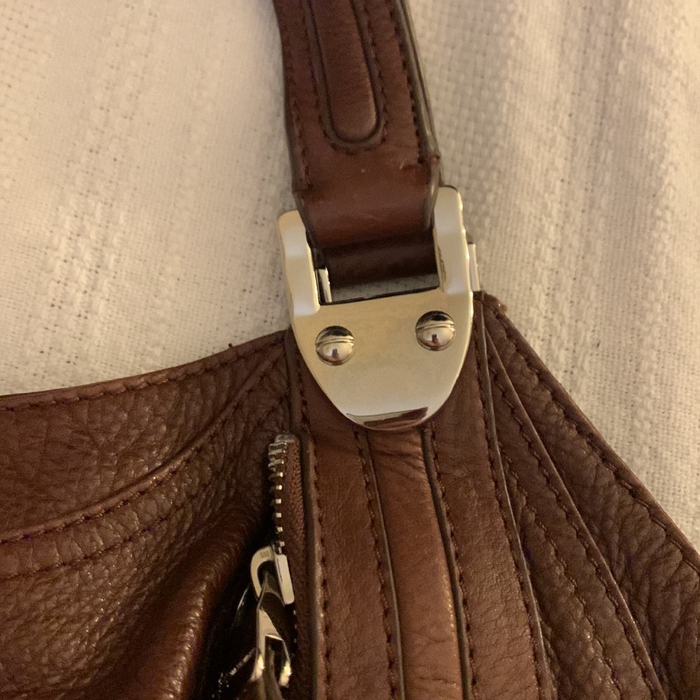 B. Makowsky leather purse - Picture 2 of 6